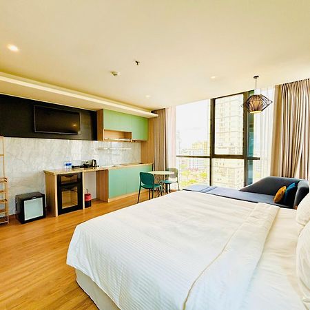 Nam Hotel & Residences Da Nang Buitenkant foto