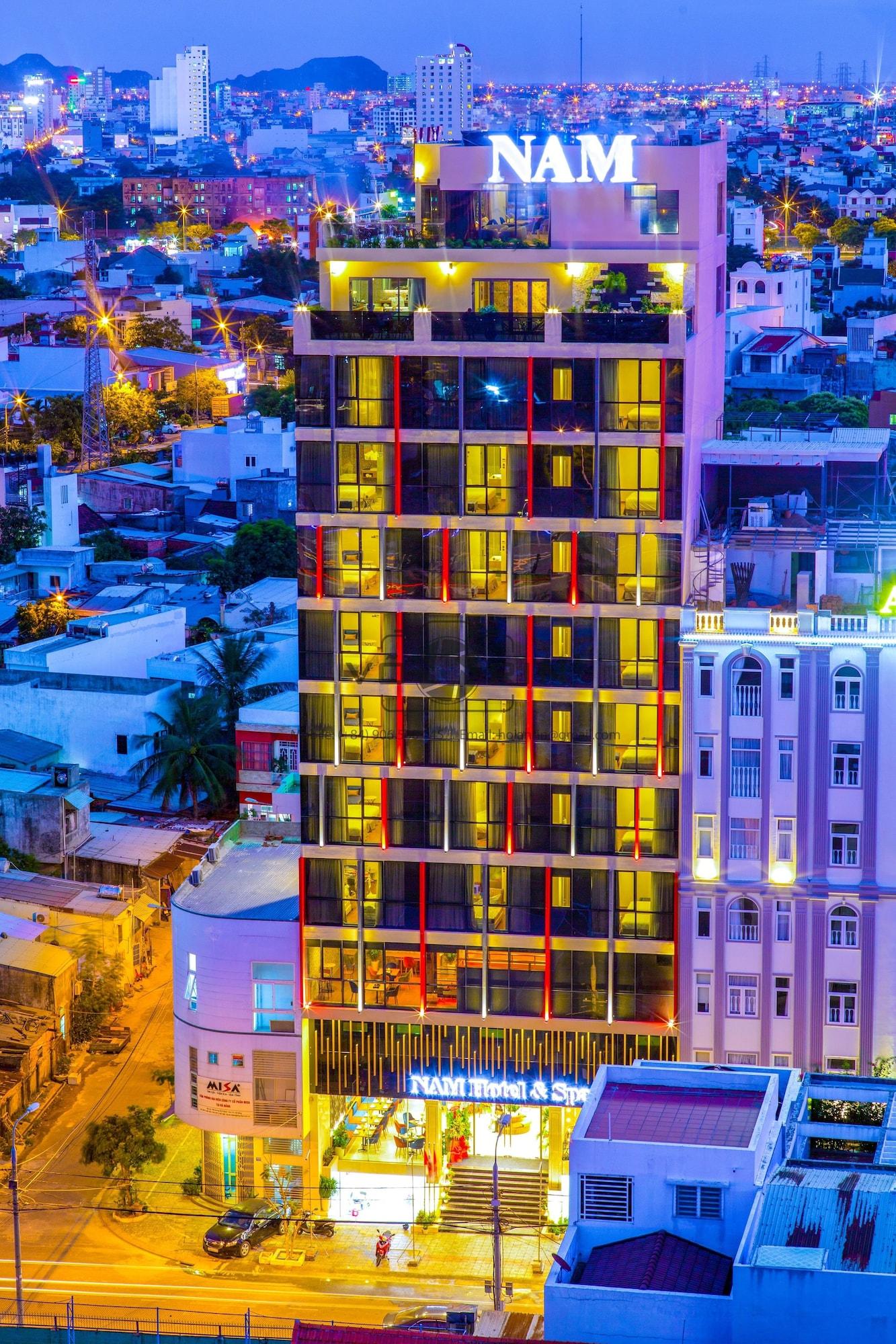 Nam Hotel & Residences Da Nang Buitenkant foto
